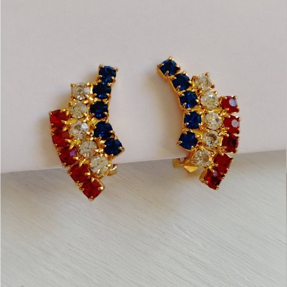 Vintage Red White & Blue Rhinestone Sparkle Patriotic Gold-tone Clip-on Earring